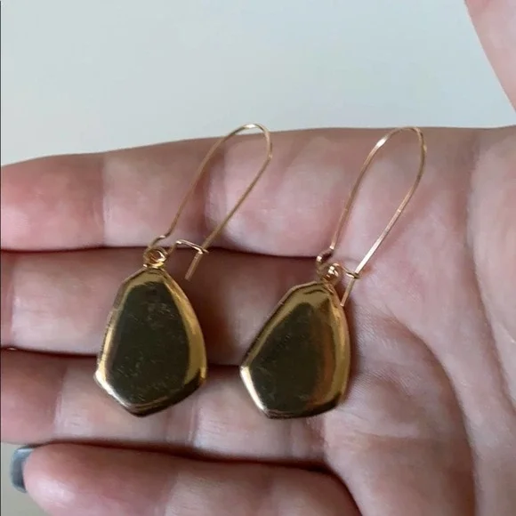 Blue & Green Iridescent Imitation Stone Earrings - Picture 5 of 7